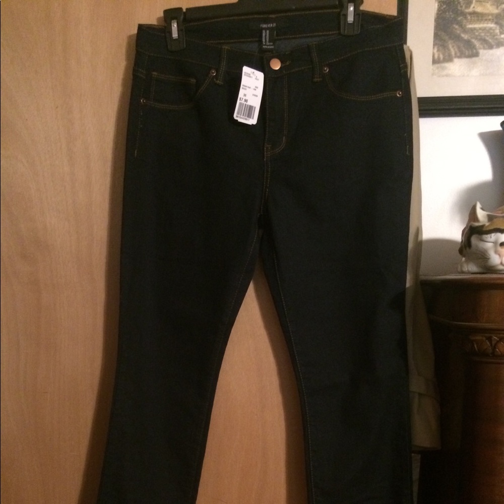 Forever 21 Skinny Jeans Dark Wash NWT